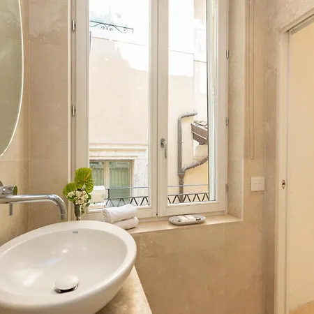 Apartamento Amazing 3 Levels Penthouse Piazza Venezia